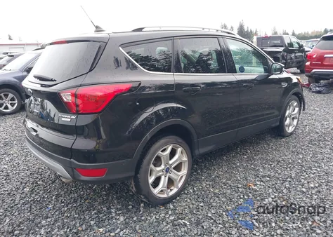 2019 Ford Escape Titanium из США, поврежденный, VIN 1FMCU0J90KUC54829